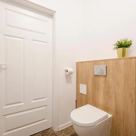 Aparthotel 6 Sierpnia 37 Lodž
