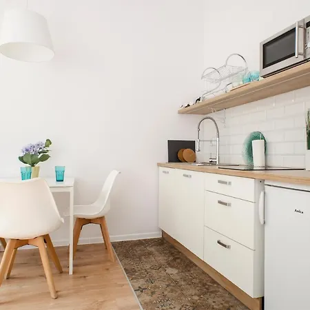 Aparthotel 6 Sierpnia 37 Lodž
