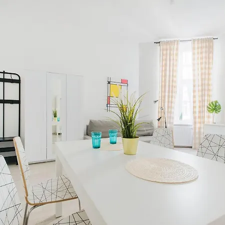 Aparthotel Aparthotel 6 Sierpnia 37 Lodž